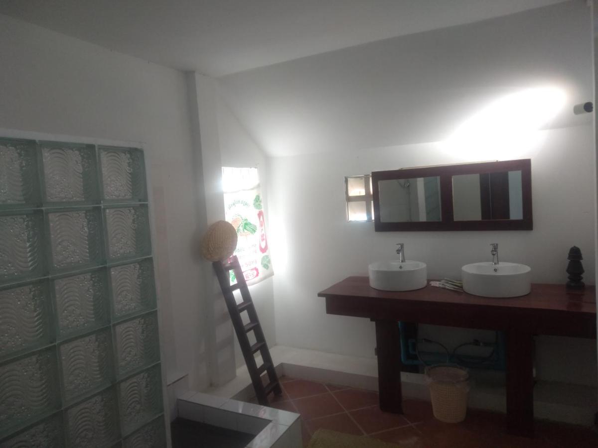 Manoha Villa Sihanoukville Exterior foto